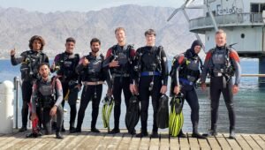 Дайвинг в Эйлате зимой — дайвер в Красном море